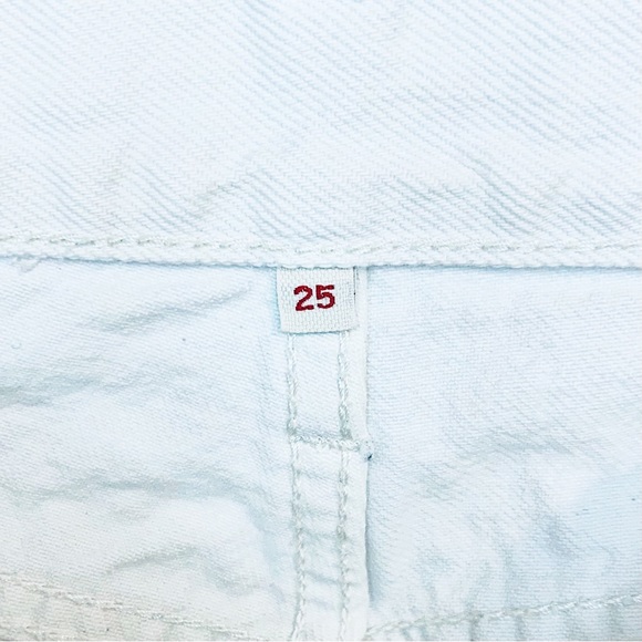 Levi’s Wedgie Icon Fit Distressed Vintage Chalk Off White Ankle Jeans Size 25 - Picture 9 of 13